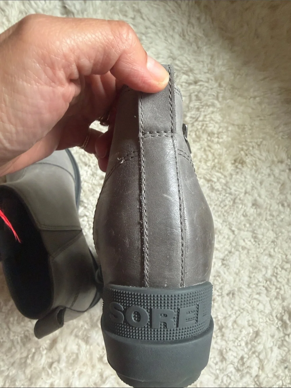 New Unused- Sorel Womes Genuine Grey Leather Side-Zip Ankle Boots 6.5